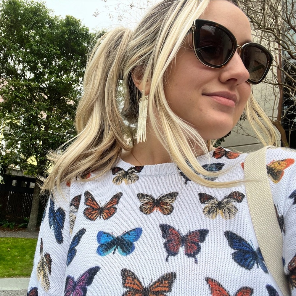 BUNDLE DISCOUNT 💸Meet your Posher, Hayley